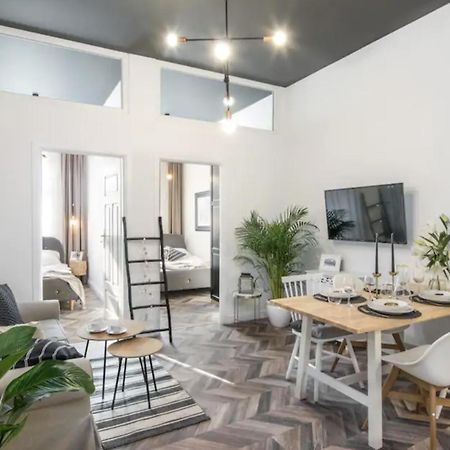 Jozefa 20 Street 2 Bedroom Apartment คราคูฟ ภายนอก รูปภาพ