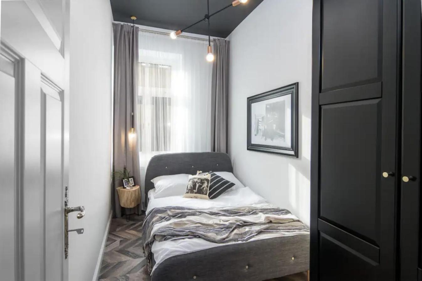 Jozefa 20 Street 2 Bedroom Apartment คราคูฟ ภายนอก รูปภาพ